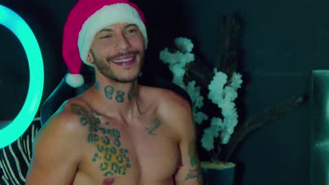 RICKG online show from December 21, 9:04 pm