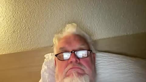 rico76001 online show from April 12, 5:20 am