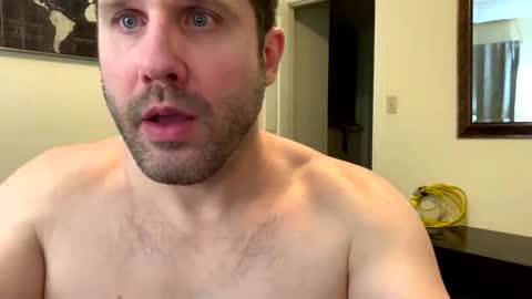 rico_suave25 online show from December 17, 7:26 am