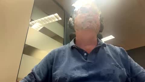 Ricoh7373 exhibitionist cum aussie thickcock online show from April 7, 11:54 am