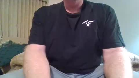 Snapshot of ridemypogostickk2 chatting on February 28, 3:59 am ridemypogostickk2 online show from February 28, 3:59 am