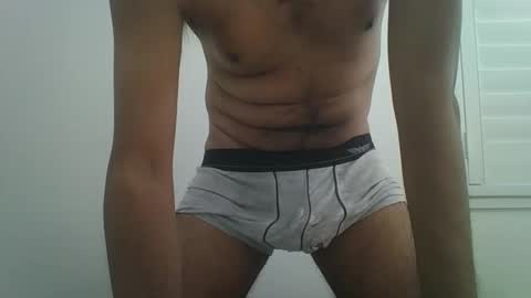 rishavb1991 online show from April 12, 10:54 pm