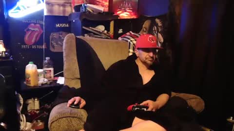 rm_discov3ri33z online show from February 18, 8:05 am