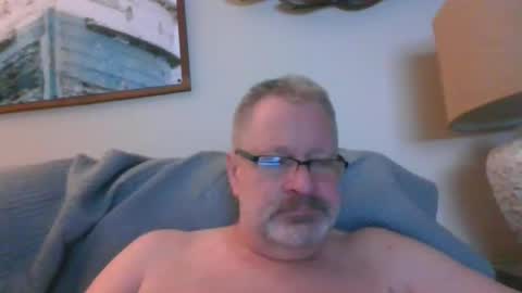 rob872217 online show from February 6, 10:04 am