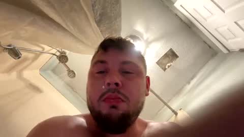 Snapshot of robbigd69180sx chatting on October 25, 2:13 am robbigd69180sx online show from October 25, 2:13 am