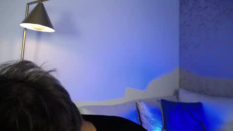 Snapshot of robbinblaze chatting on September 19, 9:25 pm Robbin online show from September 19, 9:25 pm