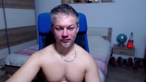 robbyshawz online show from November 29, 6:59 am