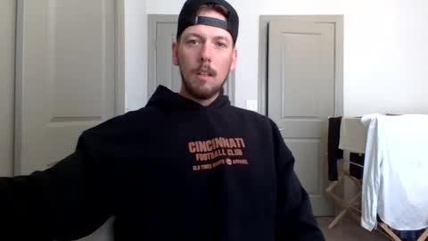 robcolt2541 online show from July 14, 3:29 pm