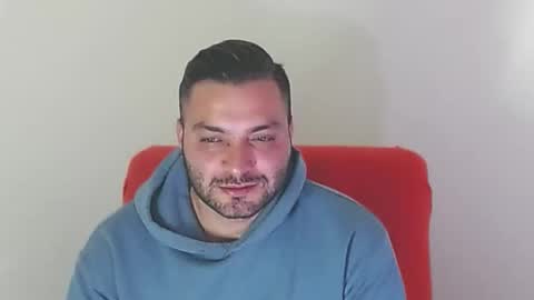 Stiven - online show from November 7, 9:51 pm