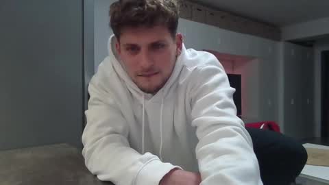 Roberto online show from January 10, 4:41 pm