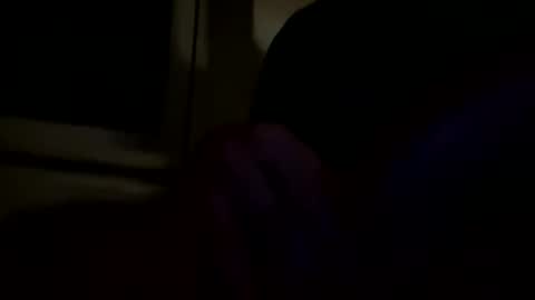 Snapshot of robertoroby12 chatting on January 28, 11:17 pm robertoroby12 online show from January 28, 11:17 pm