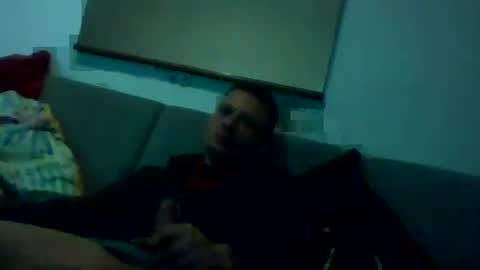 Zenek online show from December 25, 9:02 am