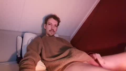 Robin online show from December 15, 12:49 pm