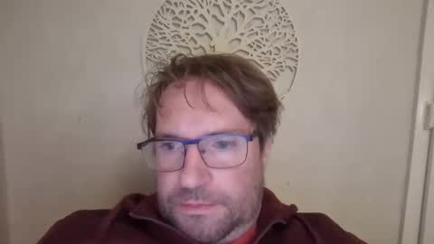 Snapshot of robinouhot chatting on March 4, 12:18 am robinouhot online show from March 4, 12:18 am