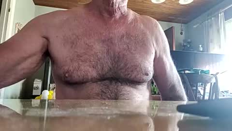 robke1966 online show from May 23, 5:57 am