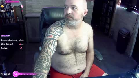 Snapshot of robun1801 chatting on January 6, 4:55 pm Tequila and Whiskey online show from January 6, 4:55 pm