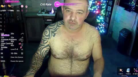 Snapshot of robun1801 chatting on December 14, 3:29 am Tequila and Whiskey online show from December 14, 3:29 am