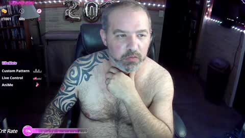 Snapshot of robun1801 chatting on January 3, 2:32 am Tequila and Whiskey online show from January 3, 2:32 am