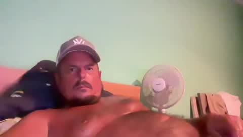 robw1979 online show from July 12, 9:39 pm