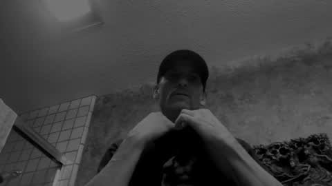 Snapshot of rockemx chatting on October 6, 4:39 am rockemx online show from October 6, 4:39 am