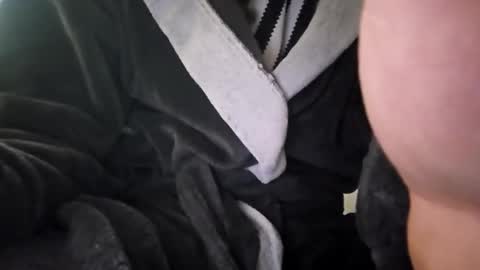 Snapshot of roddeep69 chatting on January 5, 11:04 am roddeep69 online show from January 5, 11:04 am