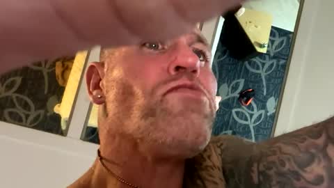 Turk Walnut69 online show from April 10, 10:22 am