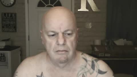 roinaz online show from July 29, 3:49 am