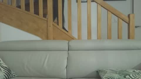 Romain online show from March 3, 6:48 pm