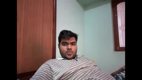 Romeo Sam online show from February 3, 6:22 am