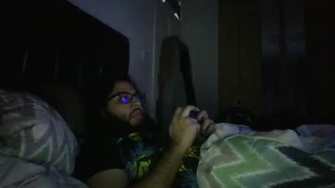 romeoisnotperfectbuthetries online show from February 15, 6:12 pm