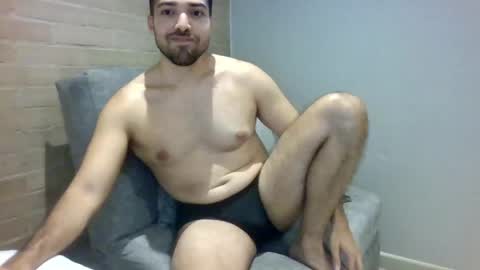 Romeo online show from May 10, 10:11 pm
