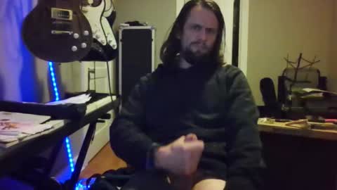 ronniejohnston13 online show from December 18, 5:03 am