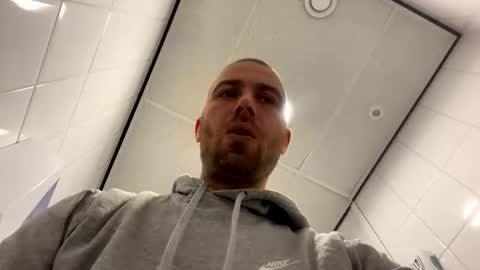 rotteei1 online show from January 13, 8:41 am