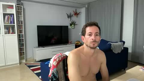 Snapshot of roubarixx chatting on September 23, 7:51 am roubarixx online show from September 23, 7:51 am