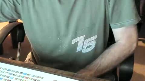 Snapshot of routi chatting on October 23, 10:02 pm routi97 online show from October 23, 10:02 pm