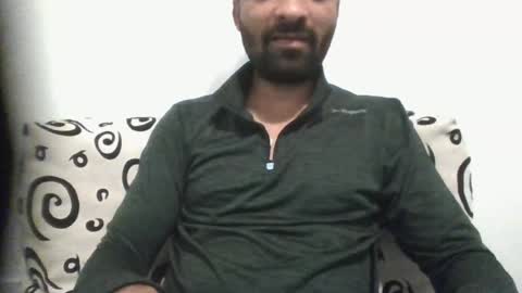 roy018 online show from June 27, 3:50 pm