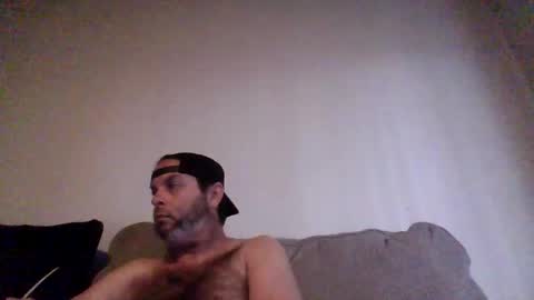 rubbingoneout714 online show from April 5, 10:50 pm