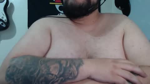 Snapshot of rudebearboy_ chatting on October 4, 2:38 am rudebearboy_ online show from October 4, 2:38 am