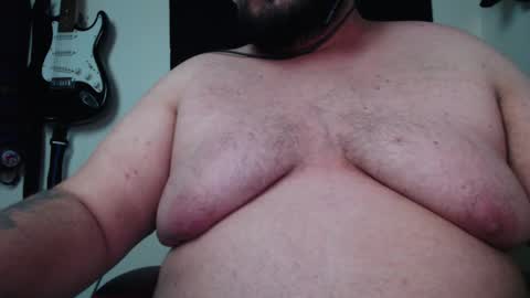 Snapshot of rudebearboy_ chatting on September 23, 5:18 am rudebearboy_ online show from September 23, 5:18 am