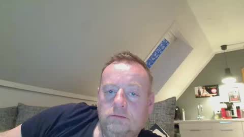 bignorwegian online show from November 15, 3:36 pm