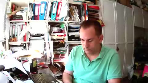 Snapshot of runner1978 chatting on March 5, 7:38 am runner1978 online show from March 5, 7:38 am