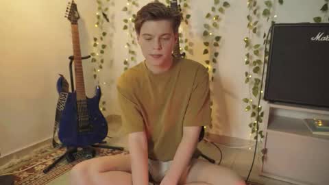 rusbradpitt online show from February 16, 4:16 pm