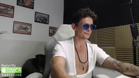 MillionDollarGuy online show from July 16, 10:33 am