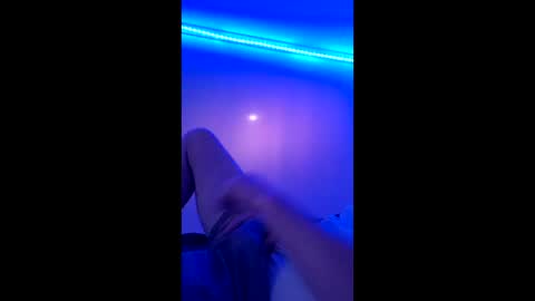 rustynuts95716 online show from April 25, 11:57 pm