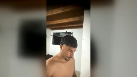 rv586849 online show from March 30, 7:37 pm