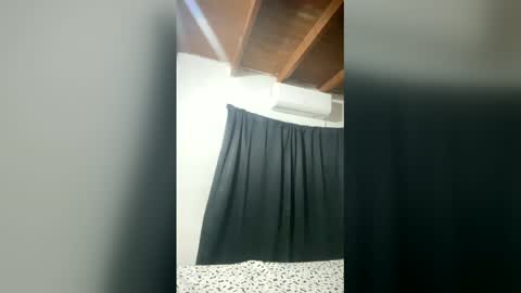 rv586849 online show from March 28, 3:51 am
