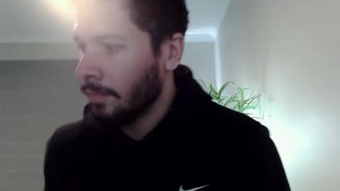 Ryan online show from February 4, 10:49 pm