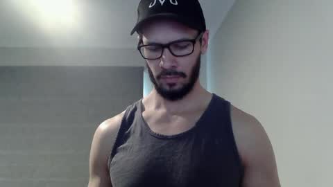 Ryan online show from June 4, 1:22 am