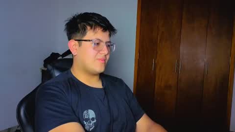 Snapshot of ryan_doretti chatting on September 24, 10:25 am Ryan online show from September 24, 10:25 am