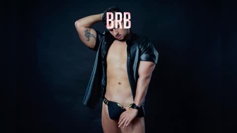 R Y A N online show from October 23, 12:41 pm